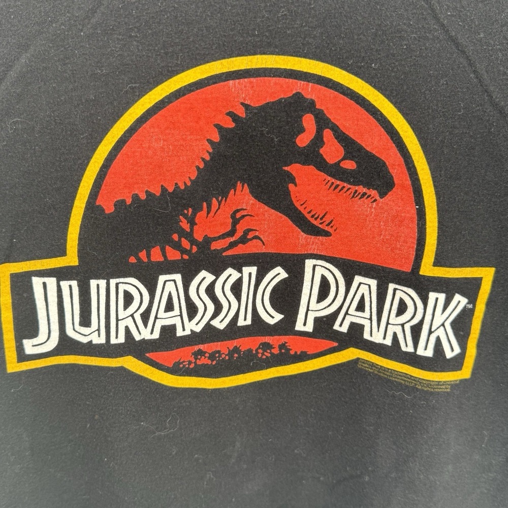 Vintage Jurassic Park Graphic Tee Universal Studio Black Estimate‎ Size Small